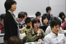 海女さんのための「ドラえもんの道具」を学生たちが白熱論議