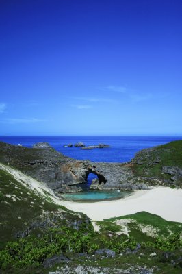 小笠原諸島・父島の南西に位置する南島