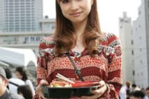 22歳美女「六厘舎のつけ麺はイタリア料理みたい！」と絶賛