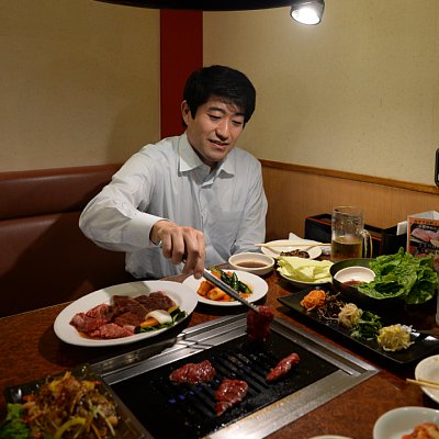 久しぶりの大阪遠征。前日入りして鶴橋で好物の焼き肉を楽しむ