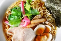 ミシュラン「ビブグルマン」を獲得した銀座のラーメン名店