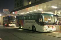 高速バスが夜行列車廃止で進化　ホテル並み豪華仕様の座席も