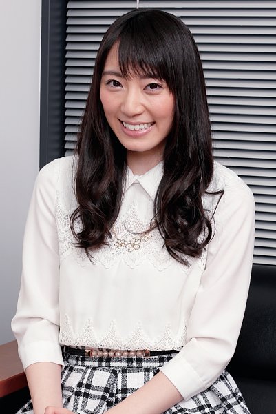 元AKB48でピアニストとしても活動する松井咲子