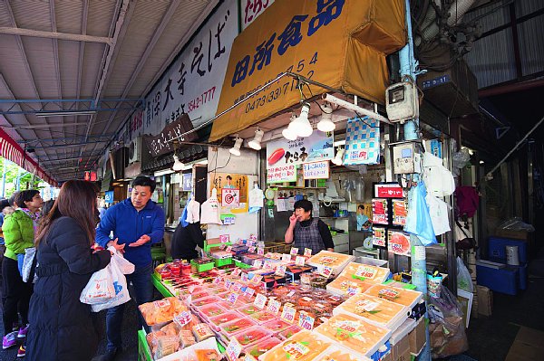 築地市場の魚卵専門店「田所食品」 おせち向けの品も勢揃い｜NEWS 