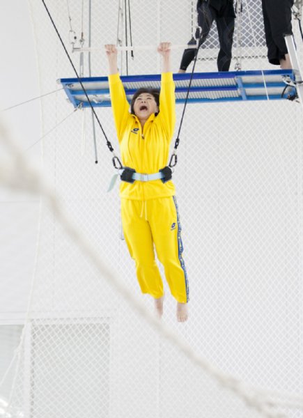 オバ記者が空中ブランコダイエットにトライ！