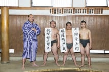 宇瑠虎、爆羅騎…「キラキラ四股名」力士達の名前の由来