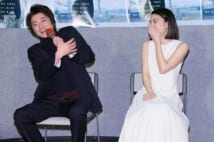 『海底の君へ』撮影時のトークで盛り上がる藤原竜也と成海璃子