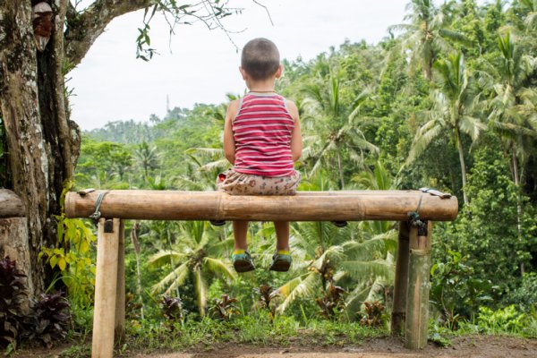 少年は見つかったが……（写真:アフロ）