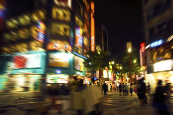 台北の街並み（写真：アフロ）