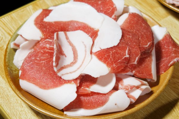 野生のイノシシもジビエ肉