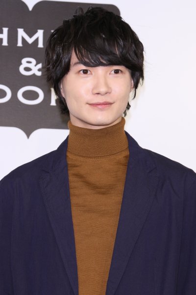 神木隆之介 「僕の素顔な瞬間を切り取った」写真集発売｜NEWSポストセブン