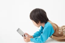 「スマホ育児」賛成派と反対派の言い分　激論18本