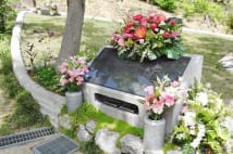 10万円の女性専用墓　誕生契機は所持金2700円の人の遺骨