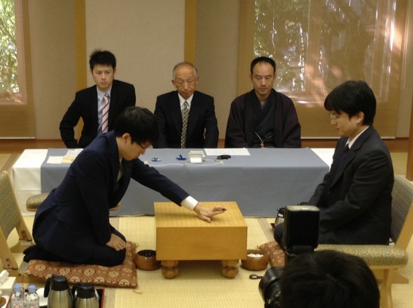 井山裕太名人VS山下敬吾九段の名人戦（2013年9月／宝塚ホテル）