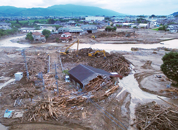 豪雨時に避難する際の注意点は