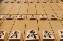 藤井四段の活躍で景気拡張局面に？　将棋連勝記録と景気の相関