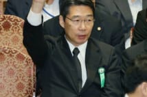 前川喜平氏に新宿出会い系バーが「また来て」とラブコール