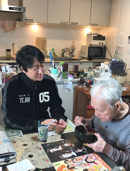 息子・河合雪之丞の手料理を「うめえなぁ」と必ず完食