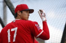 大谷翔平　二刀流成功なら将来的には年俸6年総額2億ドルも