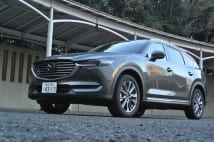 新型SUV「CX-8」の販売が好調なマツダ