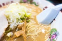 ラーメン店経営は儲からない？　高騰するコストと独立系店主の苦悩