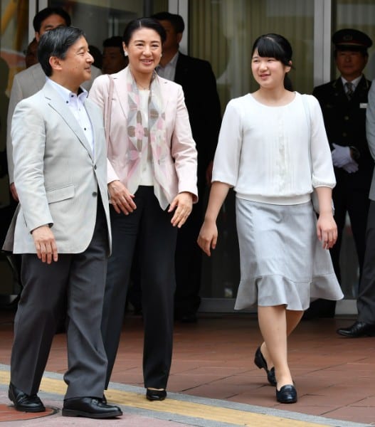 愛子さまは来年には「天皇の娘」に（写真：JMPA）