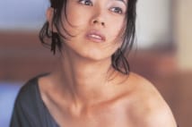 西村知美　デビュー10周年写真集の厳選カットを公開