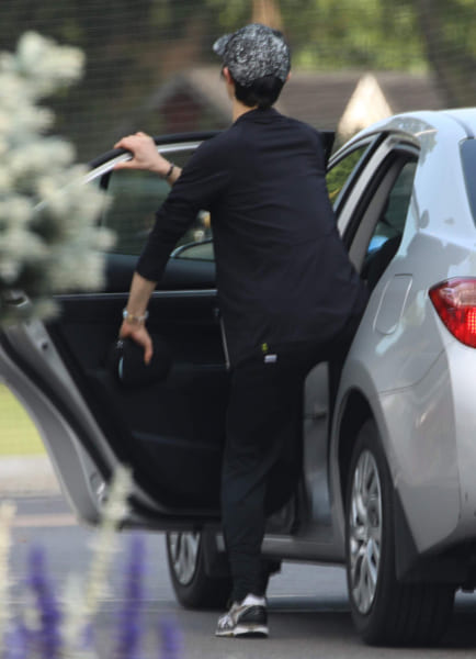 車に乗り込む羽生選手（写真は2018年）