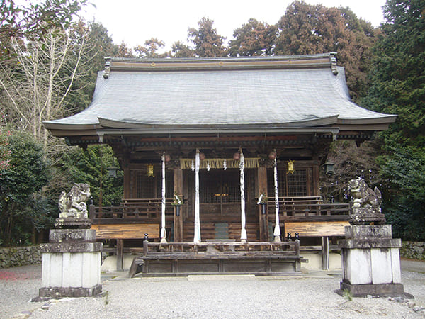 忍者たちも崇拝した「矢川神社」