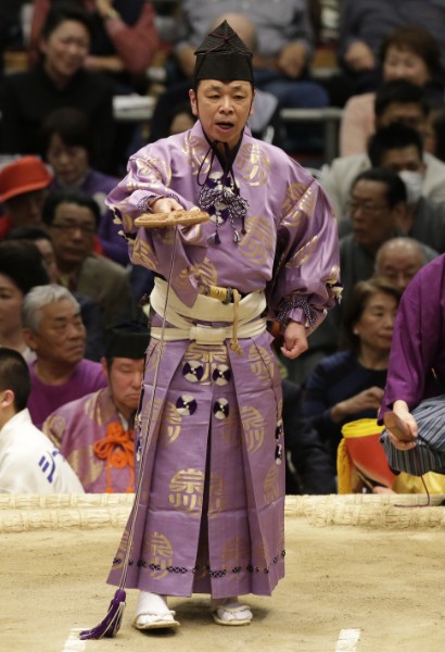 セクハラ辞任 40代式守伊之助が相撲博物館に再就職していた Newsポストセブン