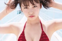 最旬女優・小芝風花　ビキニで見せた魅惑の視線