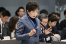 小池都知事には「天下りではないか」との批判があがった（時事通信フォト）