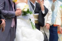 婚活における友人ら周囲のアシストは必要？余計なお世話？