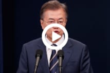 epa06766026 South Korean President Moon Jae-In speaks during a press conference at the presidential house in Seoul, South Korea, 27 May 2018. Moon Jae-In and North Korean leader Kim Jong Un held a surprise meeting on 26 May on the northern side of Panmunjom in the Demilitarized Zone.  EPA/JEON HEON-KYUN