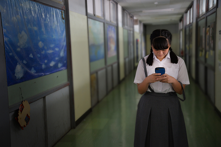 新学期、SNSいじめに注意が必要（写真／ゲッティイメージズ）