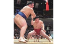 舞の海、炎鵬、鷲羽山など大相撲界で奮闘した小兵力士列伝