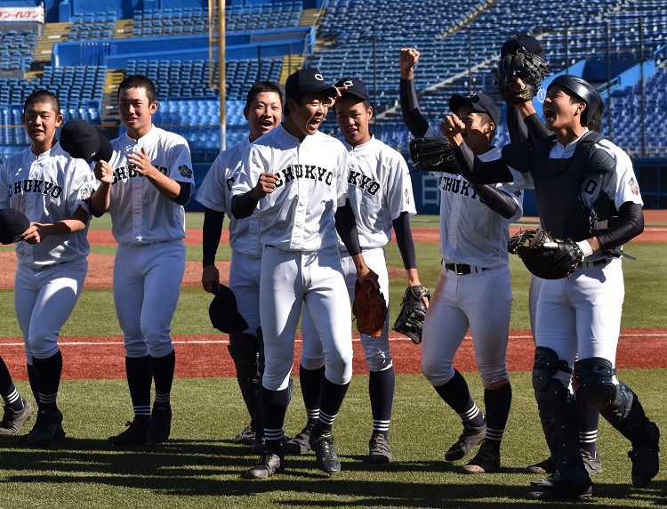 高校野球 複数エースの時代 に突入 秋の神宮大会で顕著に Newsポストセブン