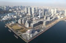 五輪選手村がある東京・中央区の晴海エリア（時事通信フォト）