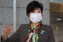 小池都知事からの「休業要請」にすべての飲食店等は悲鳴をあげている（時事通信フォト）