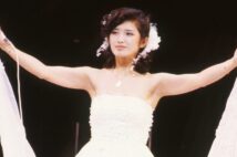 21才で結婚した山口百恵さん 幸せなだけではなかった一般人生活 Newsポストセブン