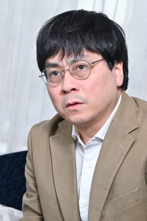 京都大学ウイルス・再生医科学研究所准教授の宮沢孝幸氏（撮影：太田真三）