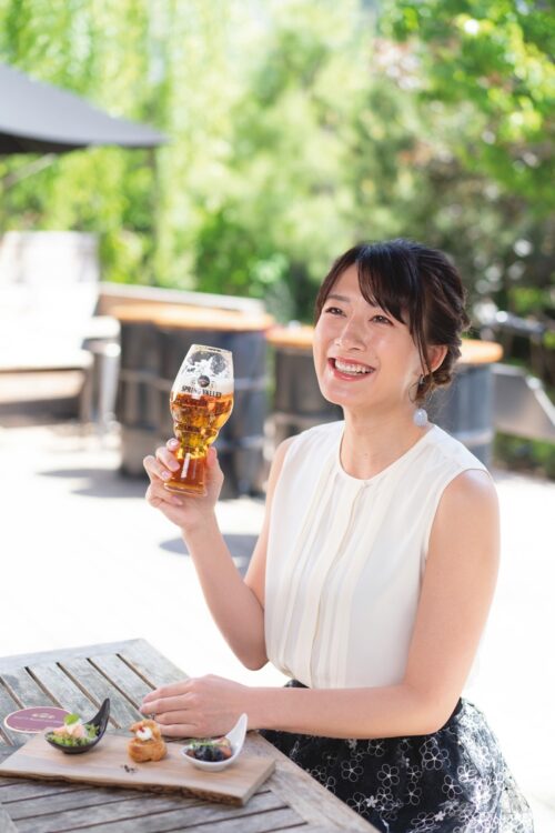 元フジテレビアナ・大島由香里さんが東京都のクラフトビール店をめぐった