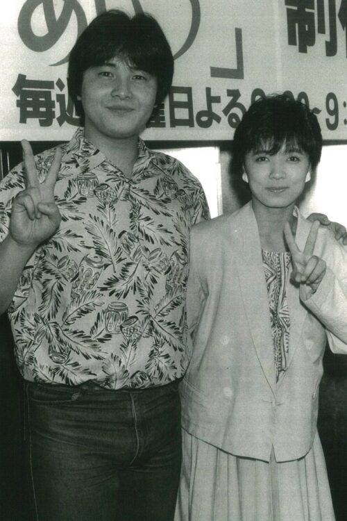 渡辺徹さんと榊原郁恵は1984年に共演