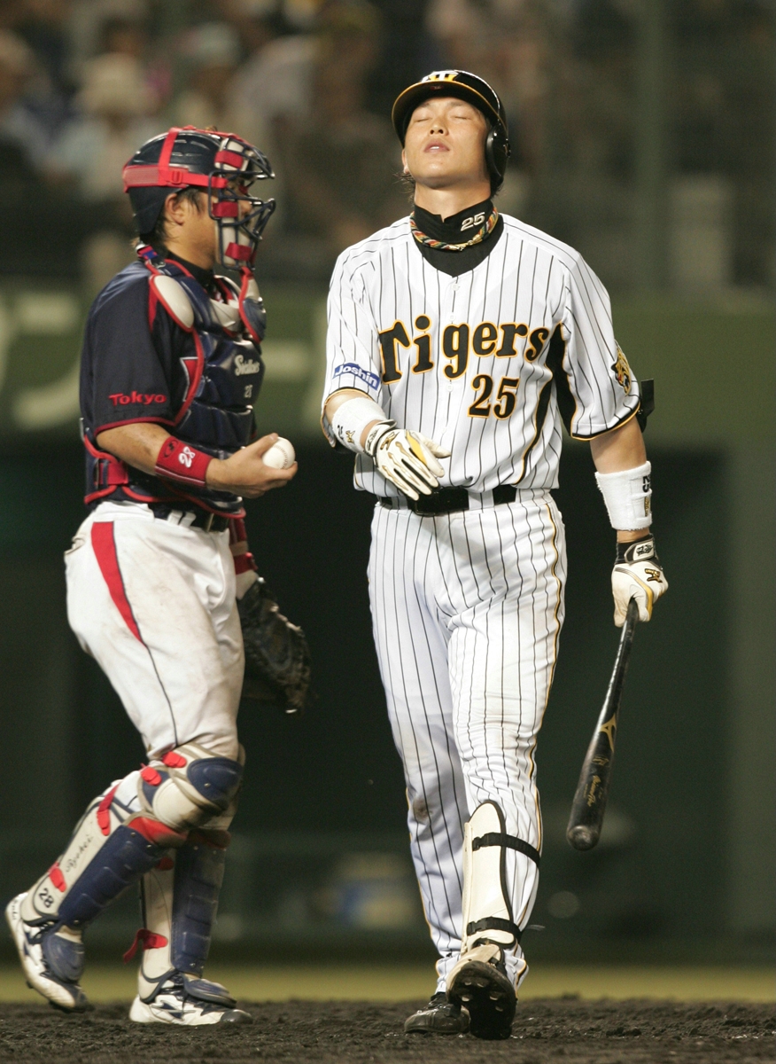 新井貴浩選手サインバット - 野球