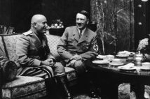 会談中のムッソリーニとヒトラー（Getty Images）