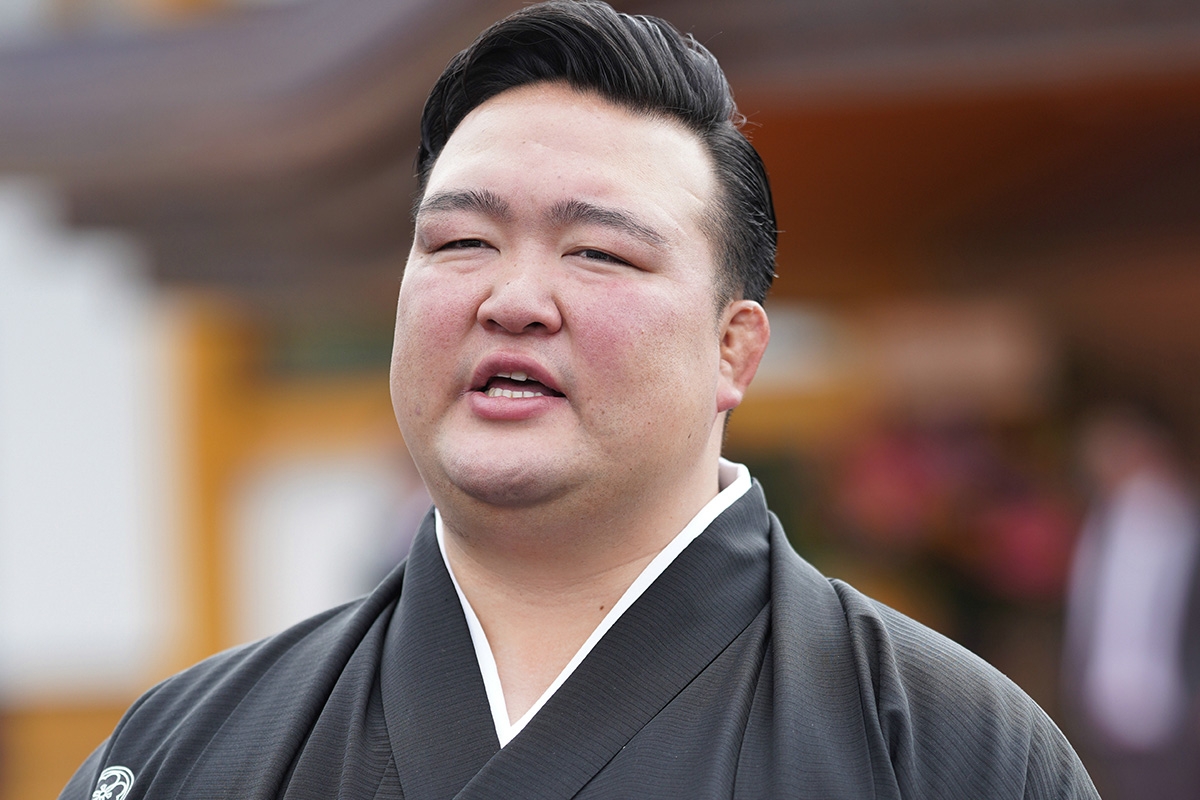 元横綱・稀勢の里“巨大な二所ノ関部屋”オープンに「光熱費は大丈夫