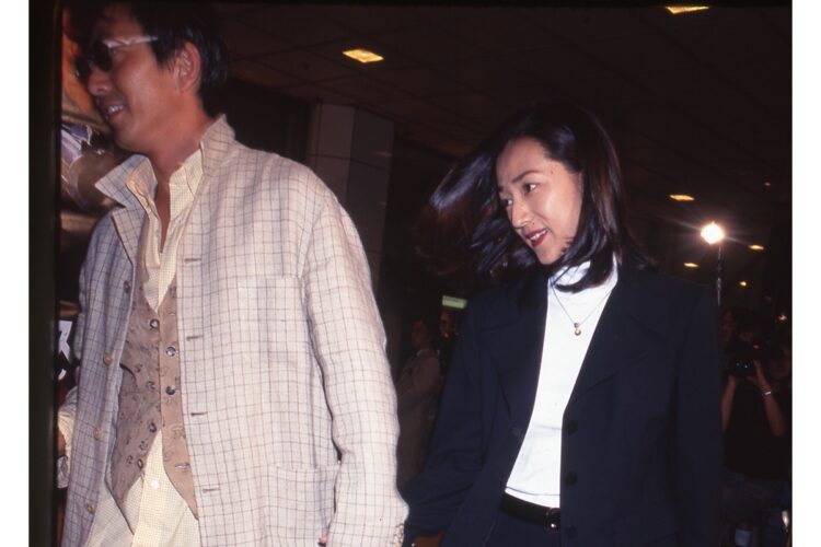 1996年、石田純一とツーショットで現れた松原千明さん