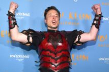 ツイッター買収のイーロン・マスク氏　リストラ敢行後の成長戦略をどう描くのか