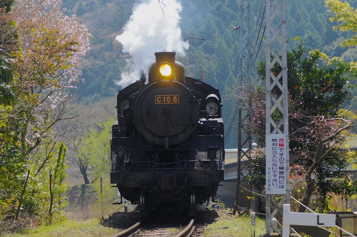 危機にあるSL 部品入手困難、人材・資金難のなかで大井川鉄道は