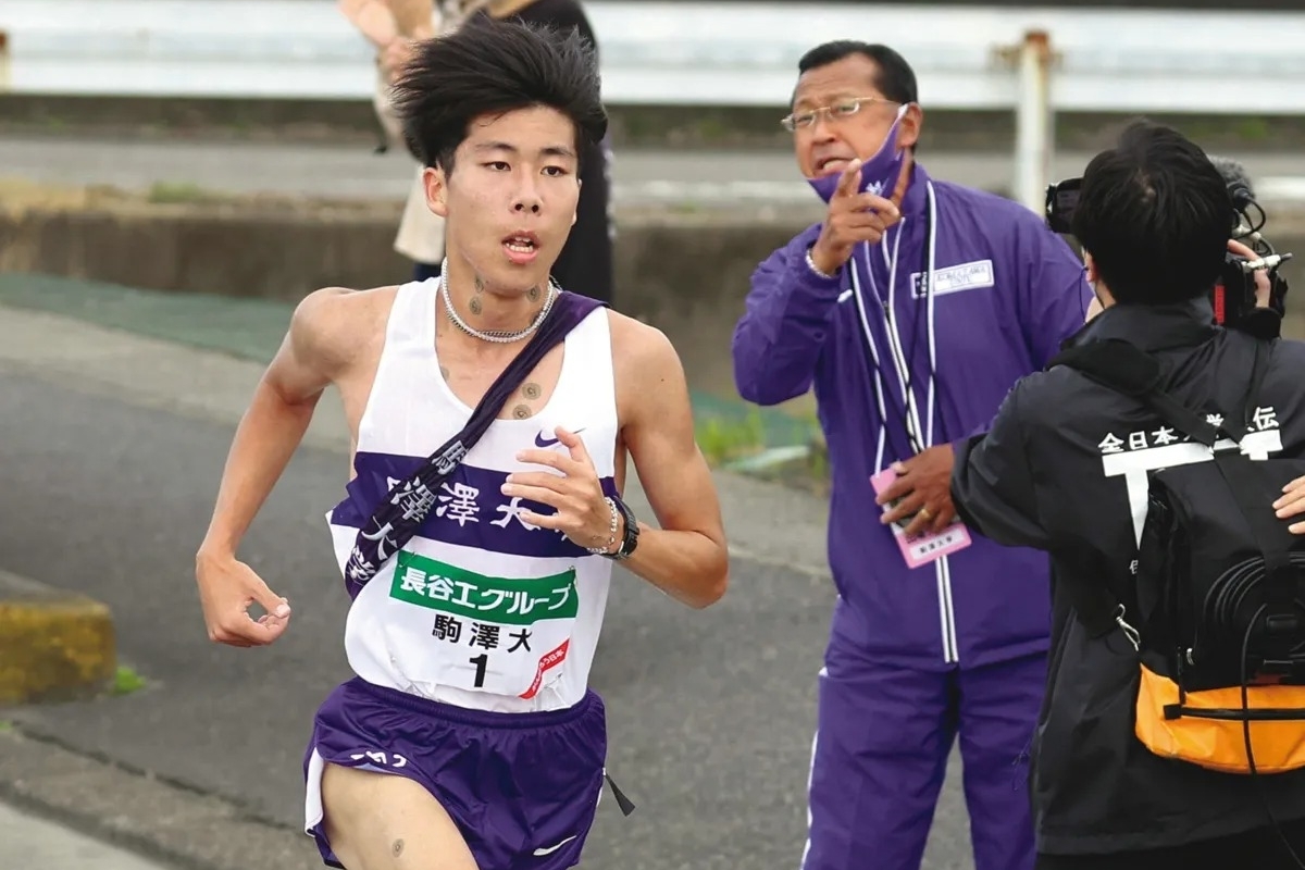 箱根駅伝】青学・原晋氏と駒大・大八木弘明氏 あまりに対照的な“水と油”の2強監督｜NEWSポストセブン